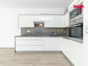 Prodej bytu 2+kk, Moravany, Višňová, 51 m2