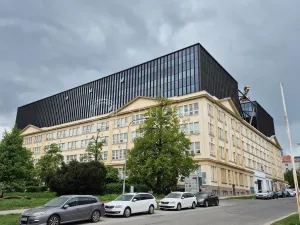 Pronájem kanceláře, Brno - Ponava, Šumavská, 285 m2