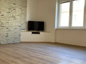 Pronájem bytu 2+1, Chomutov, Spořická, 58 m2