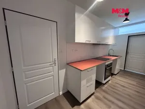 Pronájem bytu 2+1, Ústí nad Labem - Severní Terasa, Maková, 44 m2