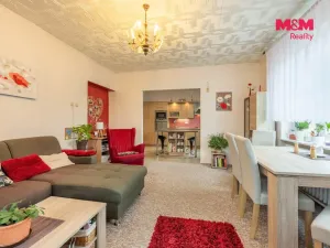 Prodej bytu 3+1, Slaný, Navrátilova, 69 m2