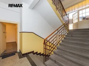 Pronájem bytu 2+1, Praha - Dejvice, Kafkova, 77 m2
