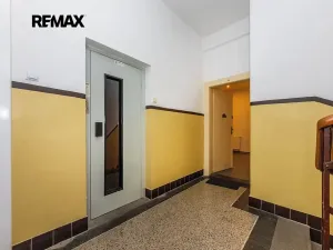 Pronájem bytu 2+1, Praha - Dejvice, Kafkova, 77 m2