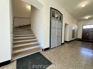 Prodej vícegeneračního domu, Ostrovačice, náměstí Viléma Mrštíka, 1000 m2