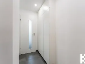 Prodej bytu 3+kk, Praha - Kbely, Martinická, 57 m2