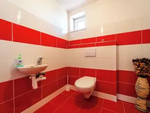 Prodej rodinného domu, Perná, 258 m2