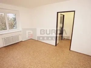 Pronájem bytu 1+1, Neratovice, 30 m2