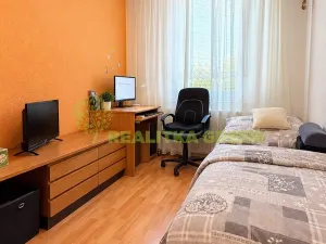 Prodej bytu 3+1, Vsetín, Okružní, 62 m2