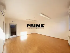 Pronájem kanceláře, Praha - Smíchov, Štefánikova, 82 m2