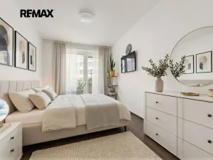 Prodej bytu 3+kk, Praha - Kyje, Sicherova, 79 m2