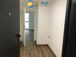 Pronájem bytu 2+kk, Olomouc, Varšavské nám., 40 m2