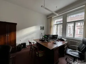 Pronájem kanceláře, Praha - Nové Město, Rumunská, 56 m2