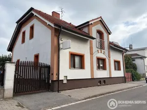 Prodej vícegeneračního domu, Hradec Králové, Všehrdova, 260 m2