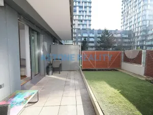 Prodej bytu 2+kk, Praha - Žižkov, Olšanská, 51 m2