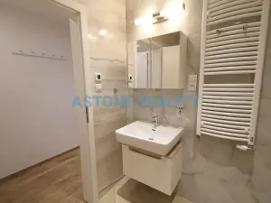Prodej bytu 2+kk, Praha - Žižkov, Olšanská, 51 m2