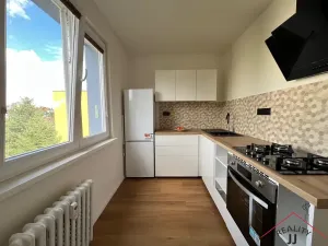 Pronájem bytu 2+1, Praha - Malešice, Bydžovského, 57 m2