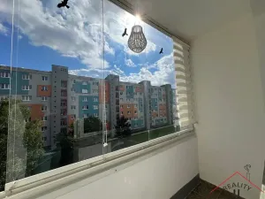 Pronájem bytu 2+1, Praha - Malešice, Bydžovského, 57 m2