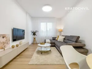 Pronájem bytu 2+kk, Vestec, U Strouhy, 41 m2