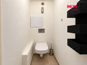 Prodej bytu 3+1, Lubenec, Pražská, 66 m2