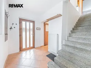Prodej rodinného domu, Svinařov, Za Křenovkou, 160 m2