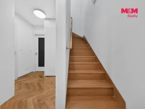 Prodej bytu 3+kk, Praha, Na návsi, 103 m2