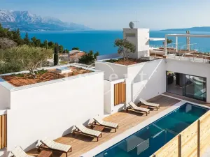 Prodej vily, Omiš, Chorvatsko, 298 m2