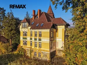 Prodej vily, Nový Bor, Lidická, 677 m2