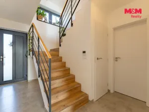 Pronájem rodinného domu, Bezno, Na Výsluní, 92 m2