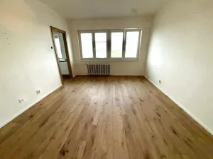 Pronájem bytu 1+1, Ostrava - Poruba, Průběžná, 32 m2