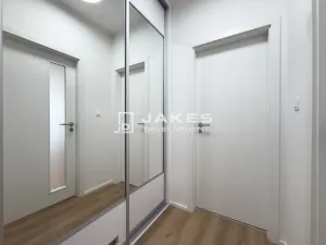 Prodej bytu 1+kk, Praha - Liboc, Jenečská, 29 m2