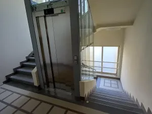 Pronájem bytu 2+kk, Praha - Vinohrady, Londýnská, 48 m2