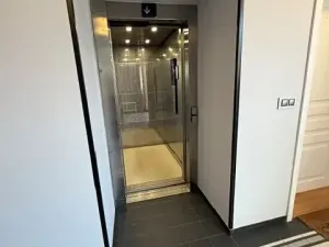 Pronájem bytu 3+kk, Praha - Smíchov, Elišky Peškové, 130 m2