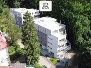 Prodej bytu 2+kk, Karlovy Vary, Šumavská, 75 m2