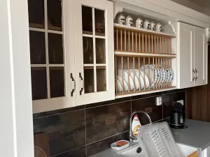 Prodej ubytování, Hradec Králové, Všehrdova, 260 m2