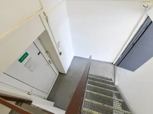 Prodej obchodního prostoru, Praha - Horní Počernice, Komárovská, 210 m2