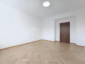 Pronájem bytu 1+1, Praha - Vršovice, Na stezce, 37 m2