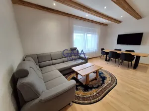 Pronájem bytu 2+1, Mostkovice, U Hřiště, 66 m2