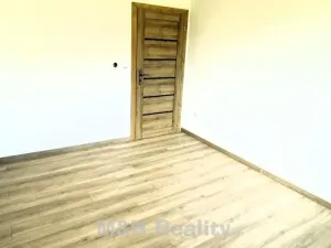 Pronájem rodinného domu, Tichá, 134 m2