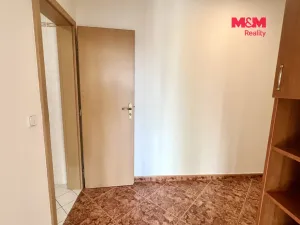 Pronájem bytu 2+kk, Vestec, Ve Stromkách, 46 m2