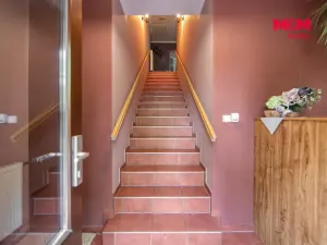Prodej ubytování, Kladruby, Husova, 900 m2
