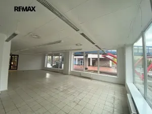 Pronájem restaurace, Praha - Stodůlky, Sluneční náměstí, 105 m2