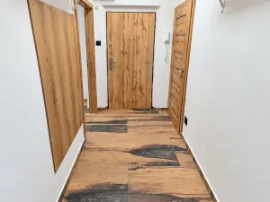 Pronájem bytu 3+1, Praha - Vršovice, Amurská, 72 m2