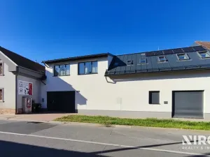 Pronájem ordinace, Praha - Uhříněves, U starého mlýna, 47 m2