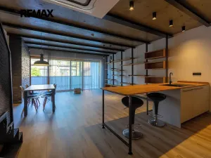 Prodej vícegeneračního domu, Praha - Vysočany, Moravcových, 228 m2