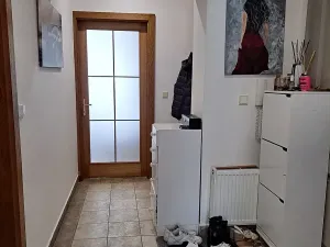 Pronájem bytu 2+kk, Hradec Králové, Buzulucká, 54 m2