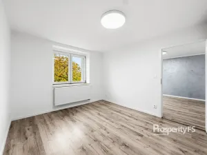 Pronájem bytu 2+1, Kladno, Petrohradská, 54 m2
