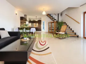 Pronájem rodinného domu, Pržno, 210 m2