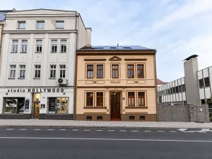 Pronájem bytu 2+kk, Teplice, Jankovcova, 41 m2