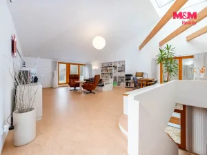 Prodej rodinného domu, Praha - Dejvice, V Šáreckém údolí, 230 m2