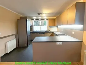 Pronájem bytu 4+kk, Sulice, Slunečná, 88 m2
